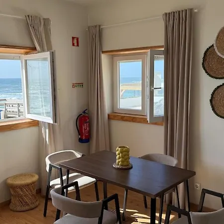 Refúgio à Beira Mar Apartamento *